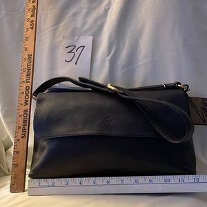Brand new Navy leather Stone Mountain Shoulder bag